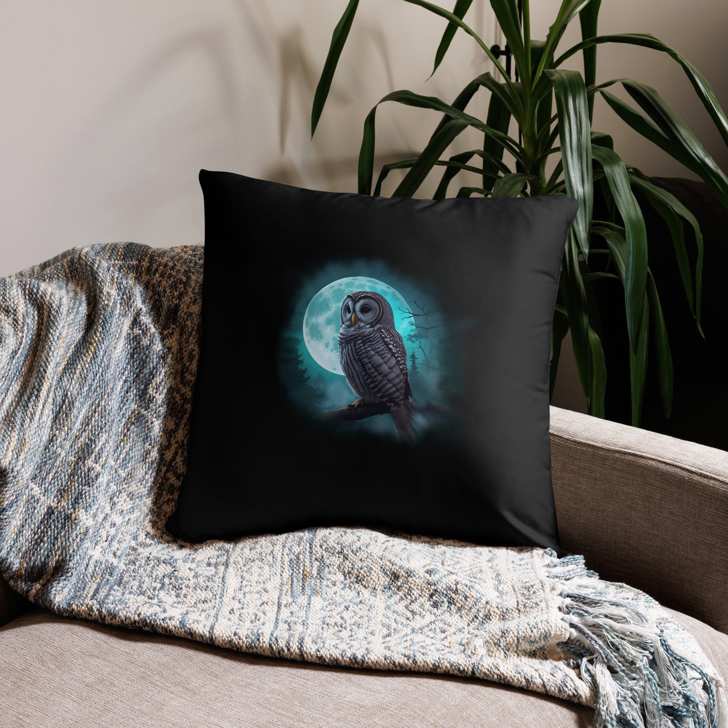 Basic Pillow Midnight Owl 2024