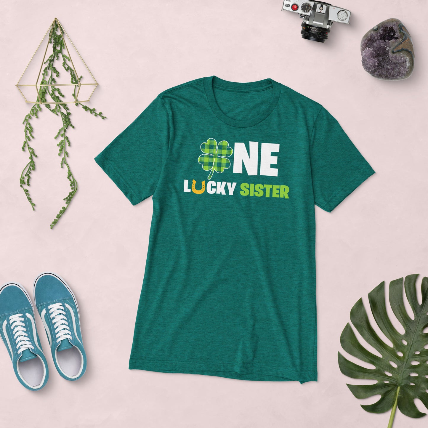St. Patrick's, One Lucky Sister, Unisex Short Sleeve, T-shirt