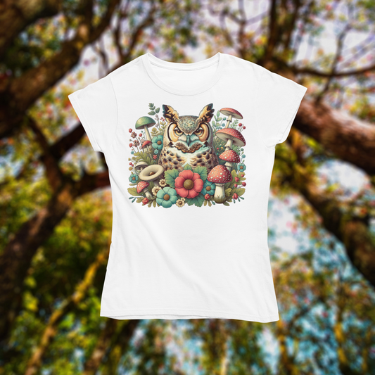Softstyle t-shirt "Poppies & Vintage Great Horned Owl" Gilldan