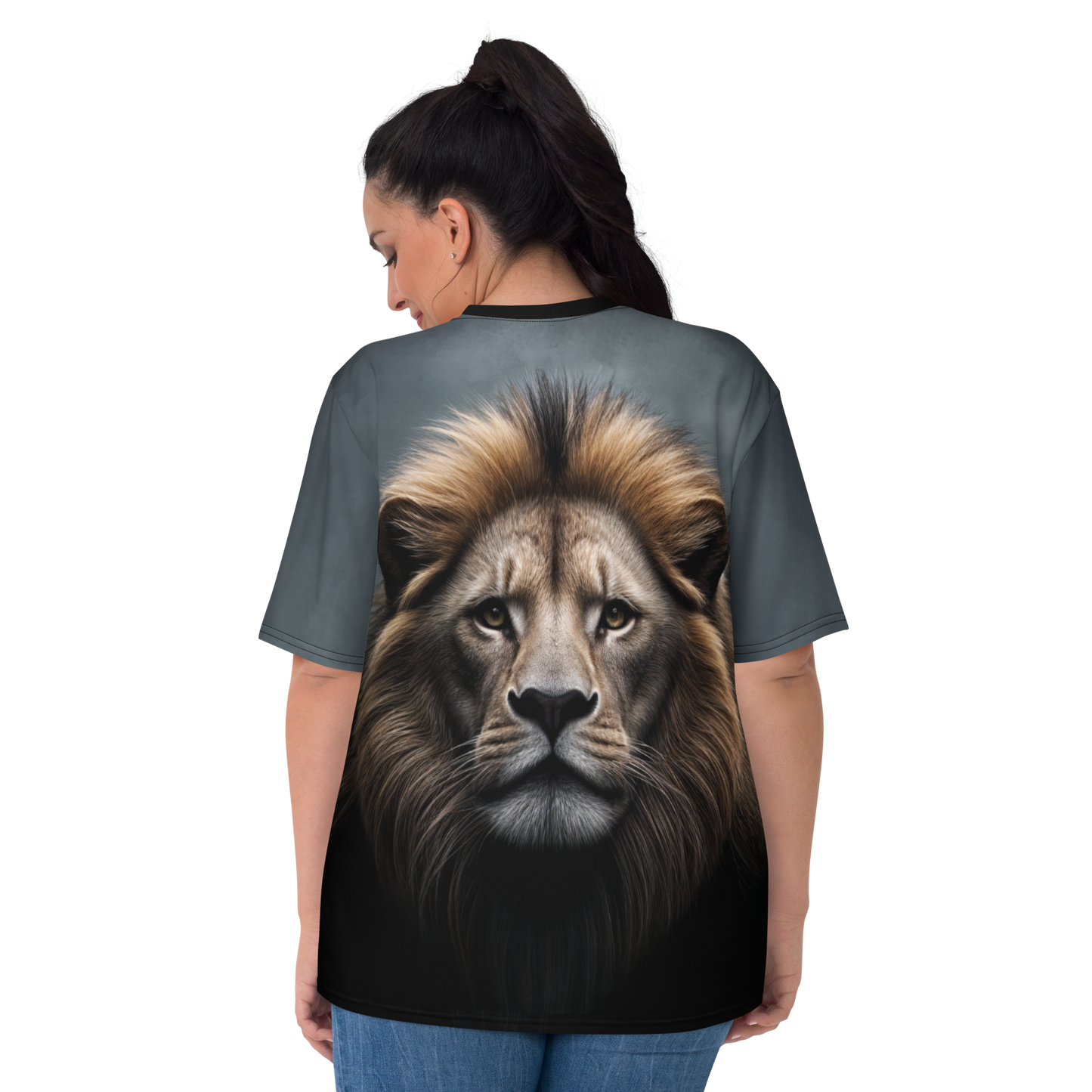 Women's T-shirt "Strength of the Lion"