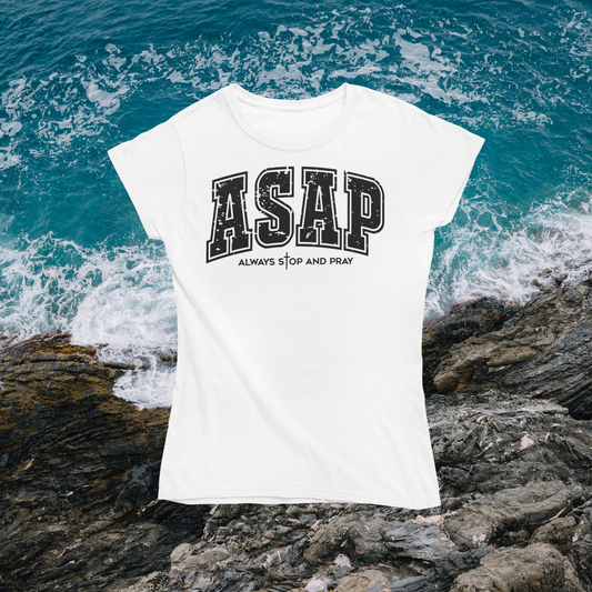 Softstyle, Unisex T-Shirt "Always Stop and Pray" Gildan 64000